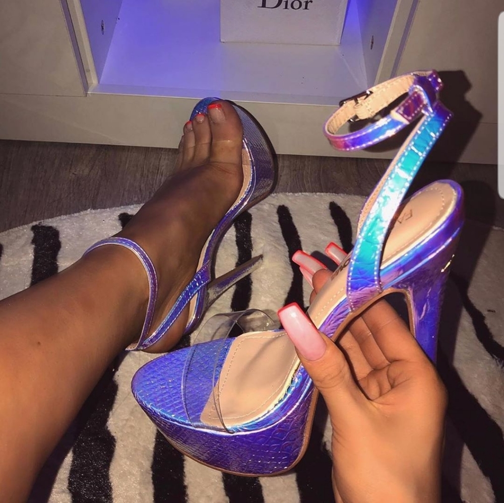 Iridescent heels